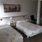 Отель Due Colonne Сан Бонифацио