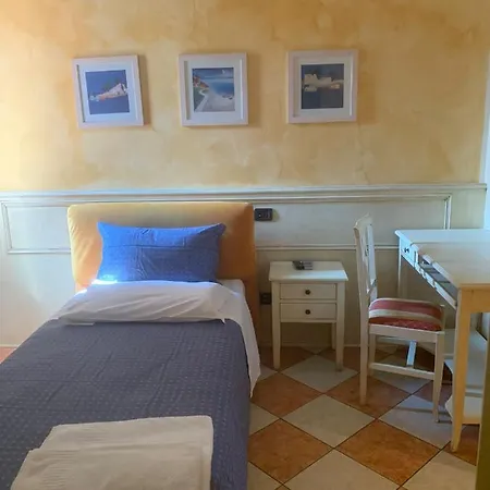 Due Colonne サン・ボニファーチョ