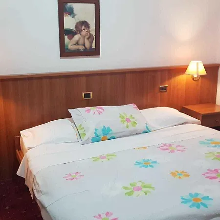 Due Colonne Hotel 3*