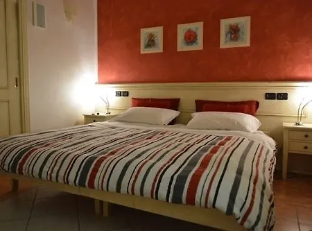 Due Colonne 호텔 산보니파시오