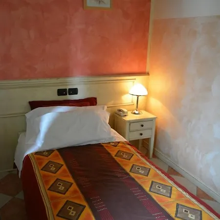 Hotel Due Colonne 3*