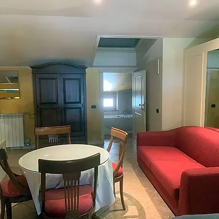 Due Colonne סן בוניפצ'ו