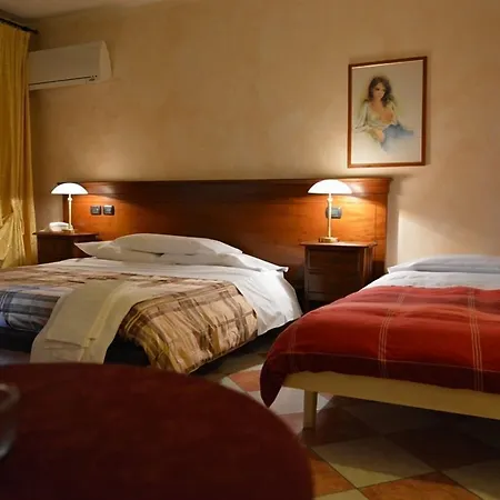 فندق Due Colonne سان بونيفاتشيو