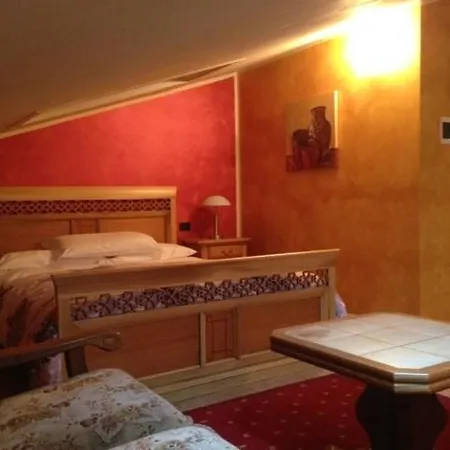 Hotel Due Colonne 3*